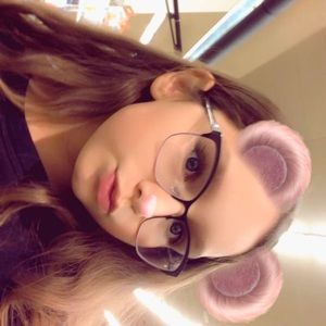 Meet your Posher, Bella